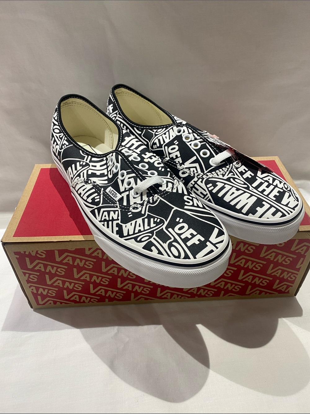 Vans Black & White Logo Print Low-Top Sneakers